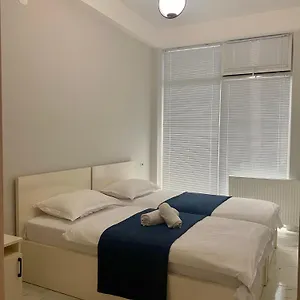 Lovely And Cozy In Апартаменты Тбилиси